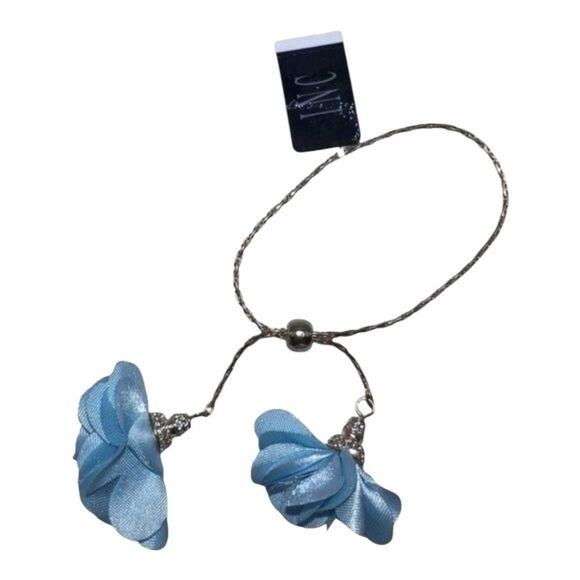 INC International Concepts Cubic Zirconia & Blue Flower Bolo Slider Bracelet NWT - Picture 2 of 3